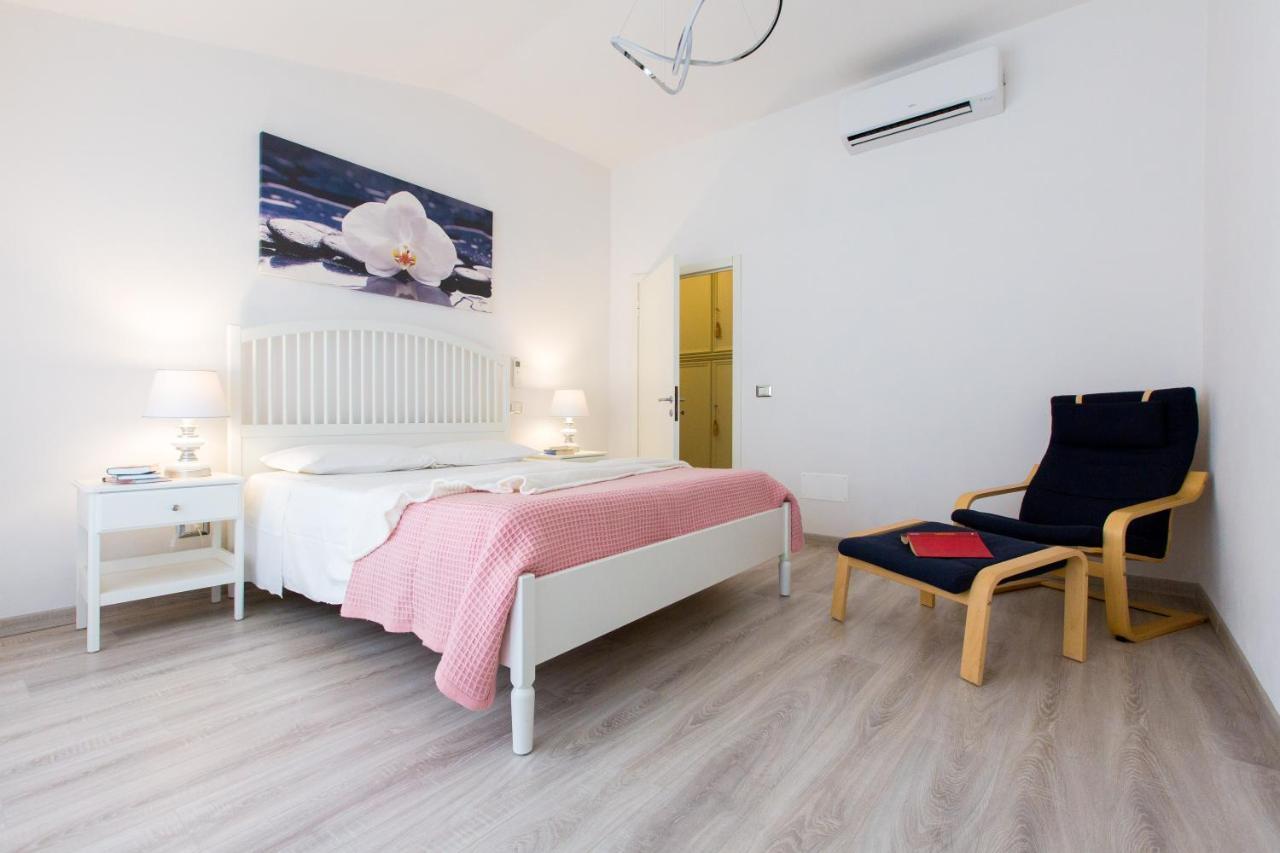 San Giovanni Apartment 圣吉米纳诺 外观 照片